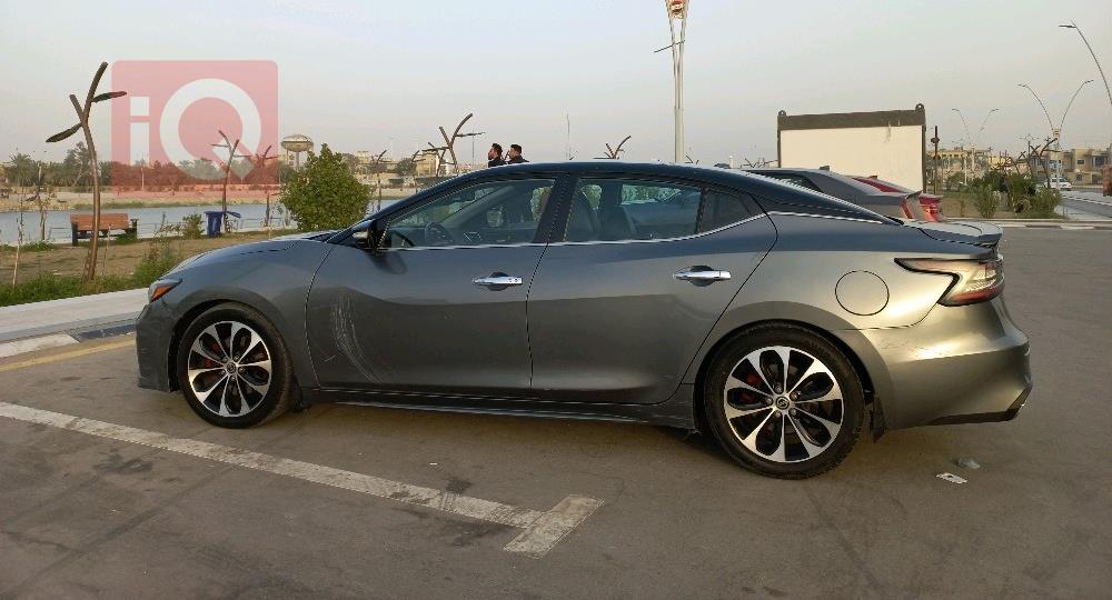 نيسان ماكسيما